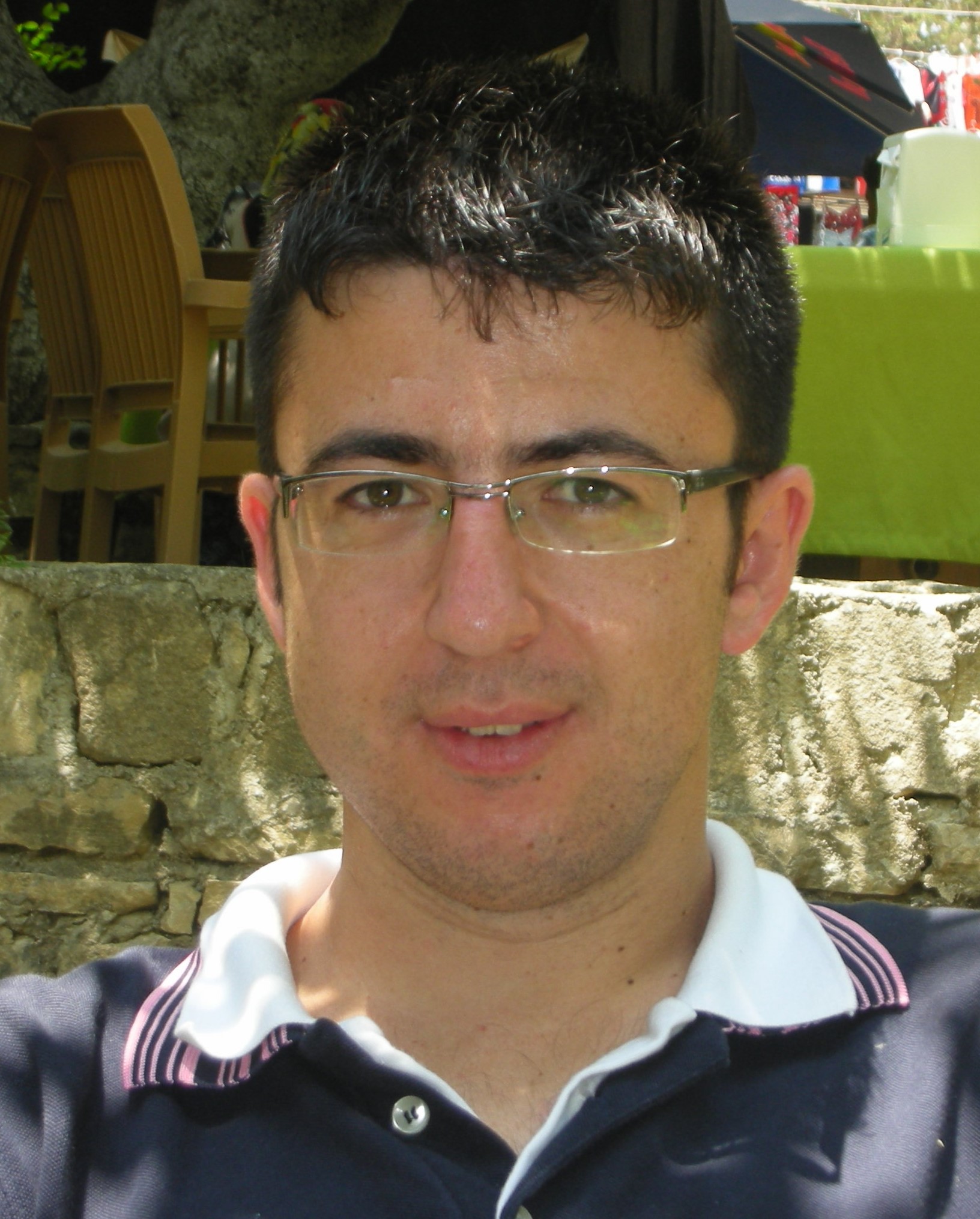 avator-img2.jpg